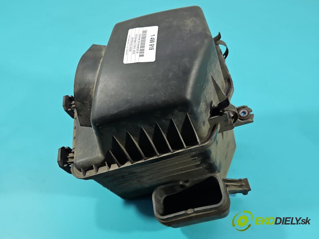 Kia Sportage III 2010-2015 2.0 crdi 136 HP manual 100 kW 1995 cm3 5- obal filtra vzduchu 28110-2S000 (Obal vzduchového filtra)