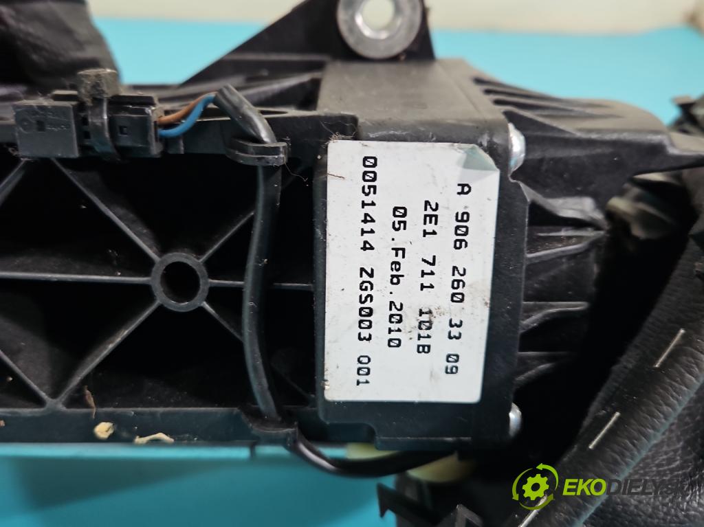 Vw Crafter 2006-2016 2.5 tdi 136 HP manual 100 kW 2461 cm3 5- Páka: Změny: stupeň,rýchlosť A9062603309 (Rýchlostná páka (kulisa))