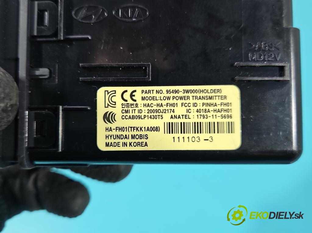 Kia Sportage III 2010-2015 2.0 crdi 136 HP manual 100 kW 1995 cm3 5- Spínačka 95490-3W000 (Spínacia skrinka)