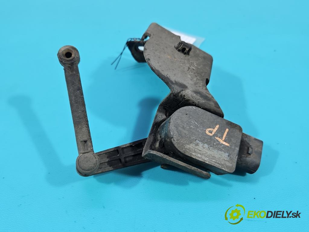 Kia Sportage III 2010-2015 2.0 crdi 136 HP manual 100 kW 1995 cm3 5- snímač nastavenia xenon 01001731AD (Snímač)