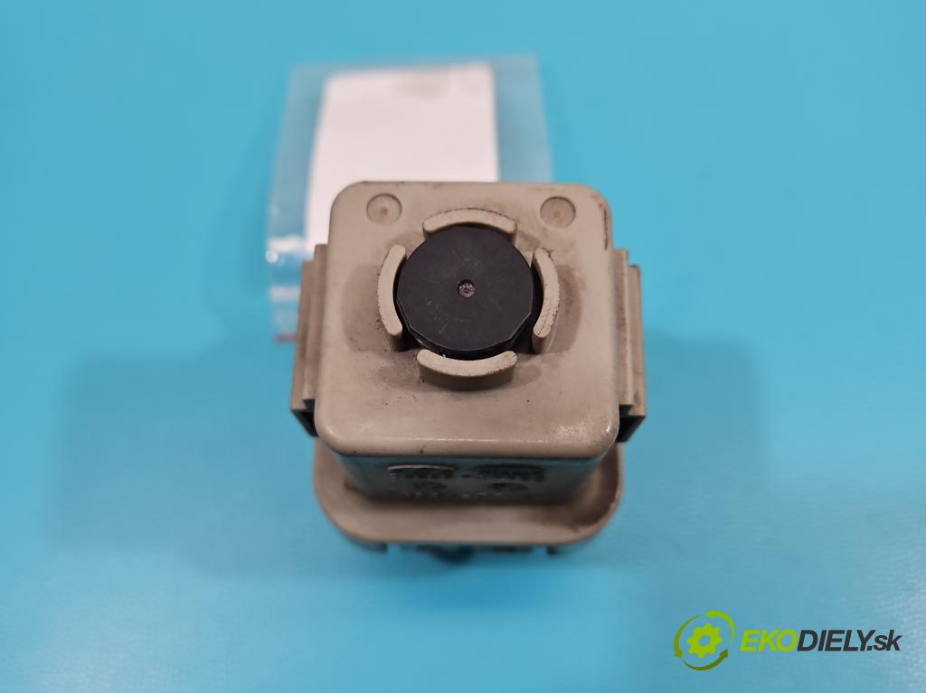 Kia Sportage III 2010-2015 2.0 crdi 136 HP manual 100 kW 1995 cm3 5- Relé: svíčky: zařicích: 36830-2F150 (Relé)