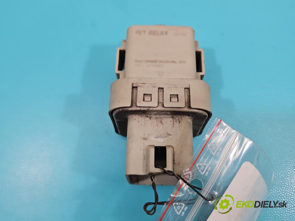 Kia Sportage III 2010-2015 2.0 crdi 136 HP manual 100 kW 1995 cm3 5- Relé: svíčky: zařicích: 36830-2F150 (Relé)