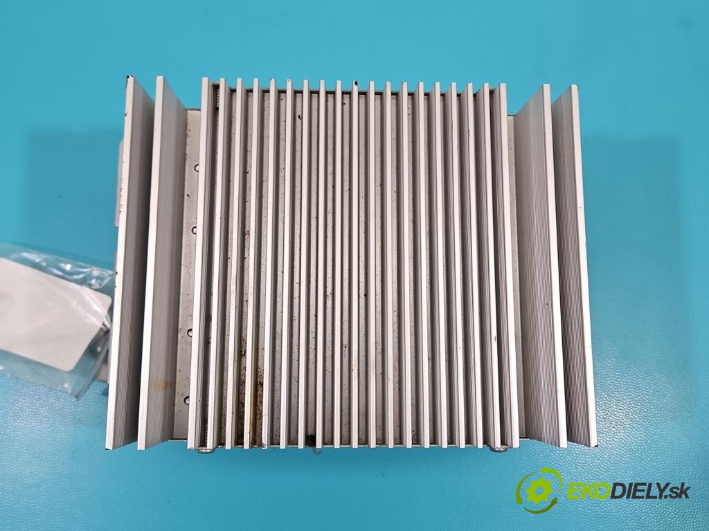 Kia Sportage III 2010-2015 2.0 crdi 136hp manual 100 kW 1995 cm3 5- Zesilovač: AMP-80SLE (Zesilovač)