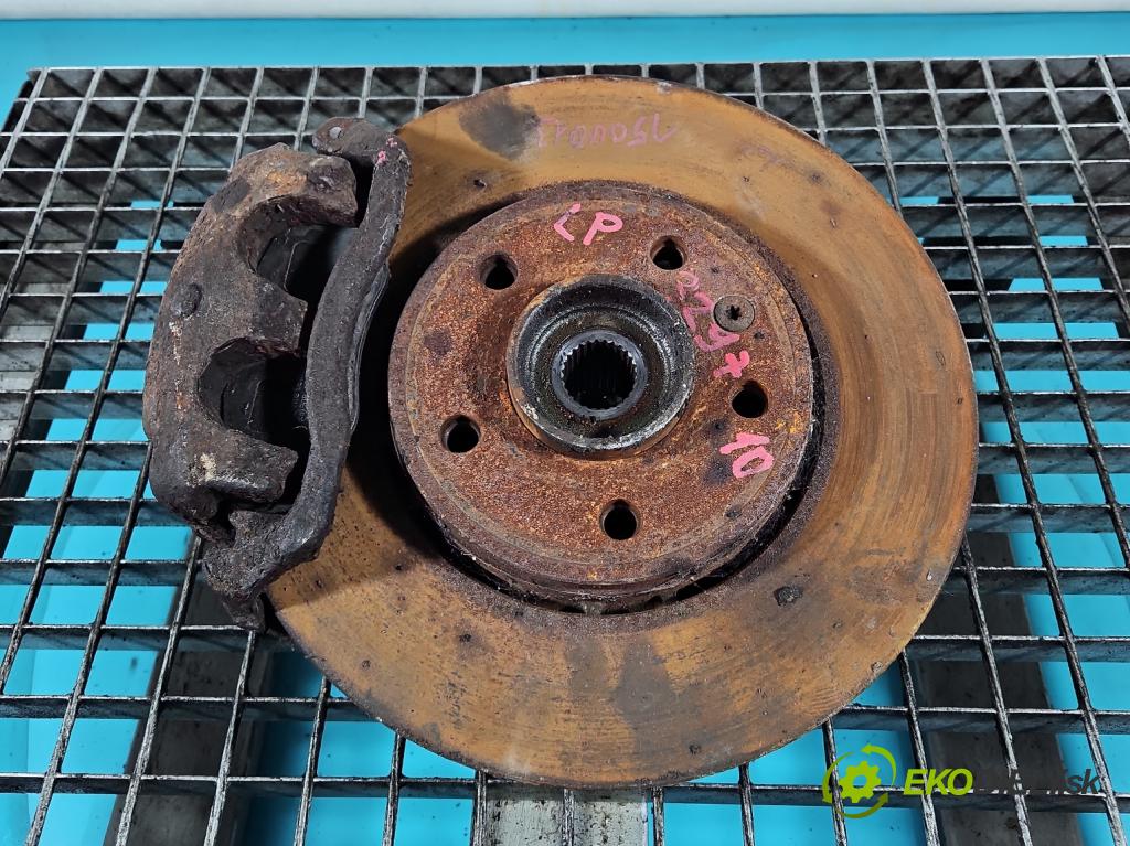 Renault Trafic II 2001-2014 1.9 dci 99 hp manual 73 kW 1870 cm3 5- náboj levé  (Náboj kola)