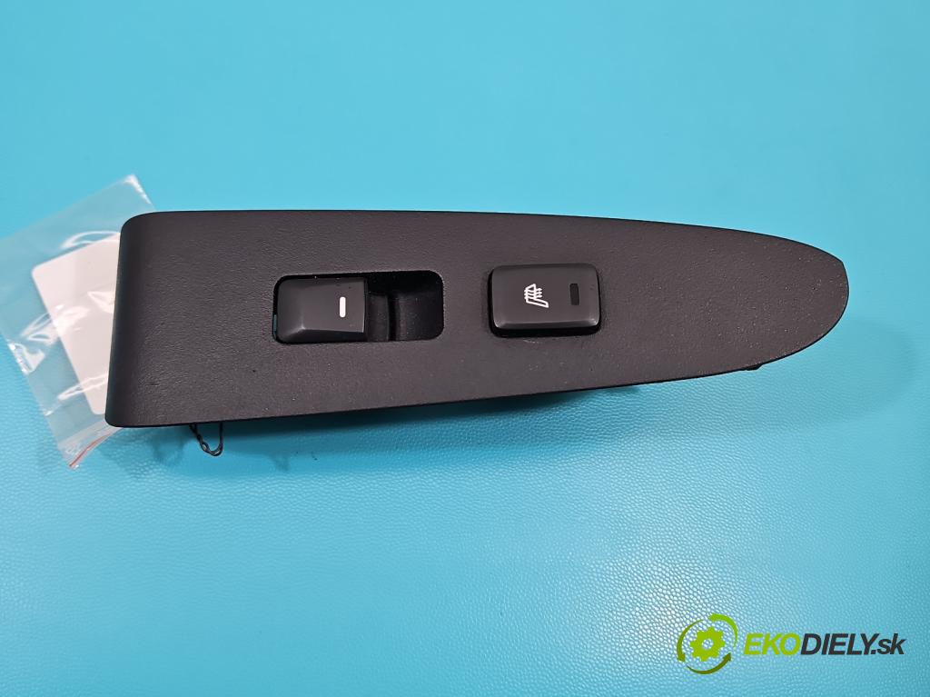 Kia Sportage III 2010-2015 2.0 crdi 136hp manual 100 kW 1995 cm3 5- Přepínač oken zpětných zrcátek 93580-3W100