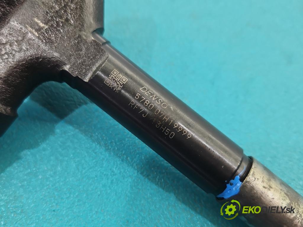 Mazda 5  2005-2010 2.0 citd 110 HP manual 81 kW 1998 cm3 5- vstrek RF7J (Vstrekovač paliva)