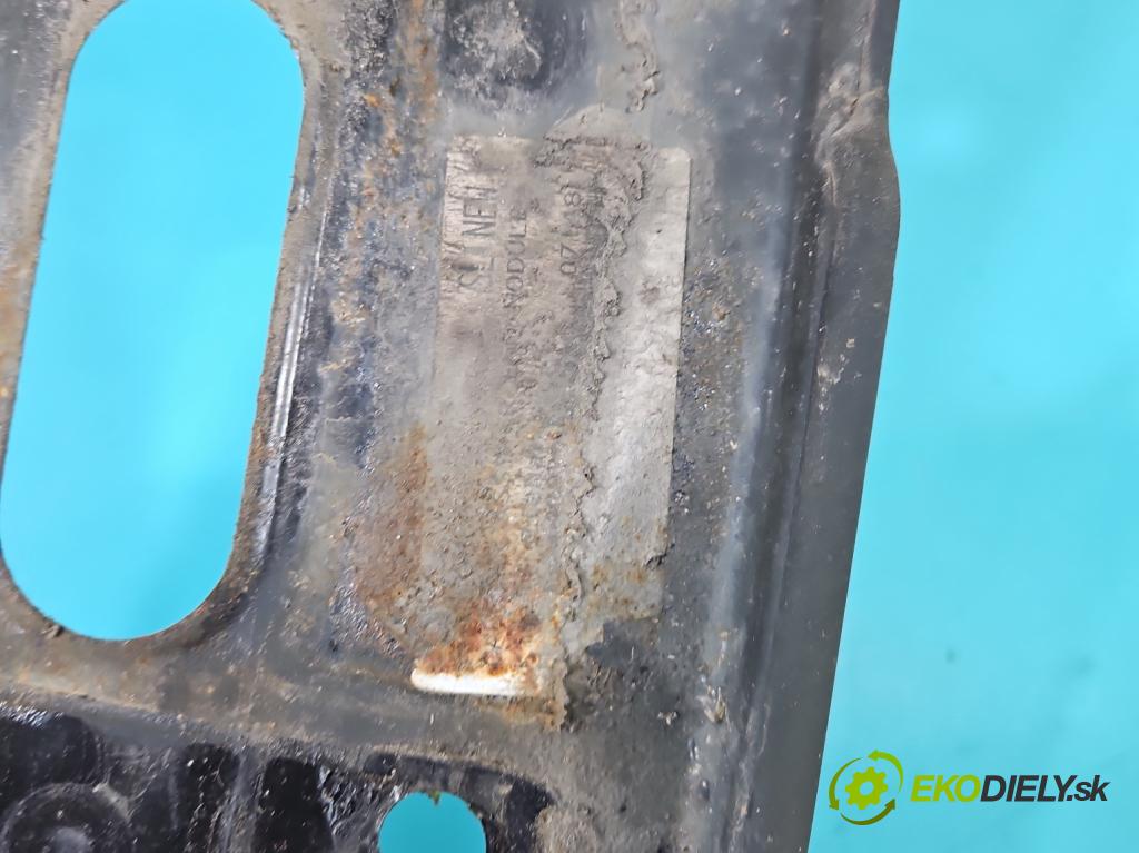 Kia Sportage III 2010-2015 2.0 crdi 136hp manual 100 kW 1995 cm3 5- stěna přední  (Přední výztuha)