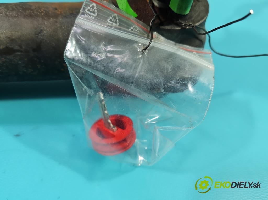 Kia Sportage III 2010-2015 2.0 crdi 136hp manual 100 kW 1995 cm3 5- oko tažné  (Tažné zařízení)