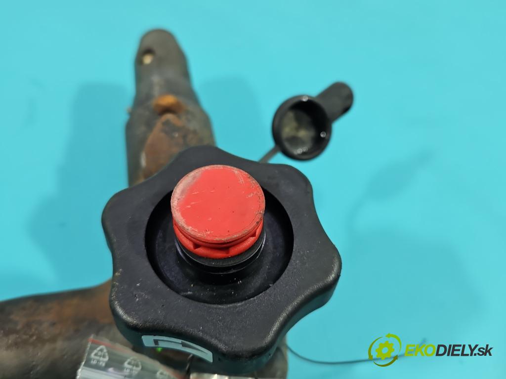 Kia Sportage III 2010-2015 2.0 crdi 136hp manual 100 kW 1995 cm3 5- oko tažné  (Tažné zařízení)