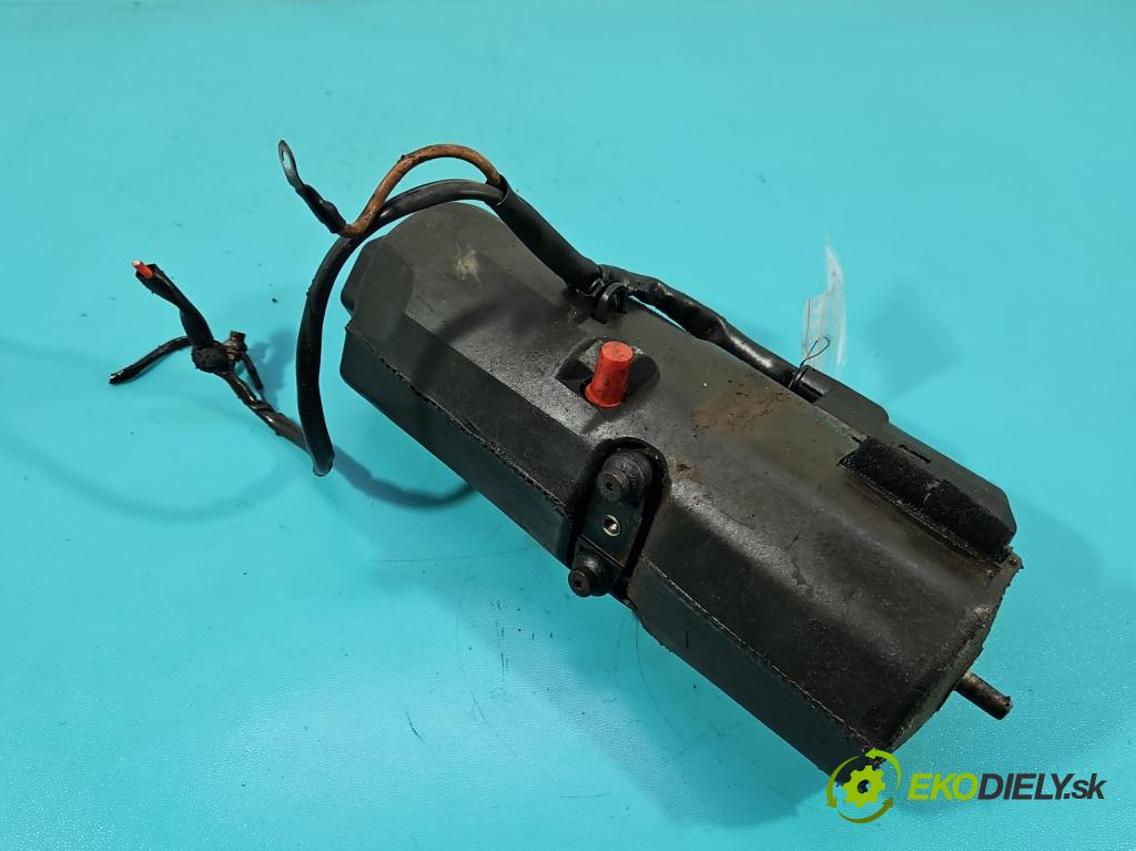 Mercedes A W168 1997-2004 1.6 102 hp manual 75 kW 1598 cm3 5- čerpadlo posilovač A1684660101 (Servočerpadlo)