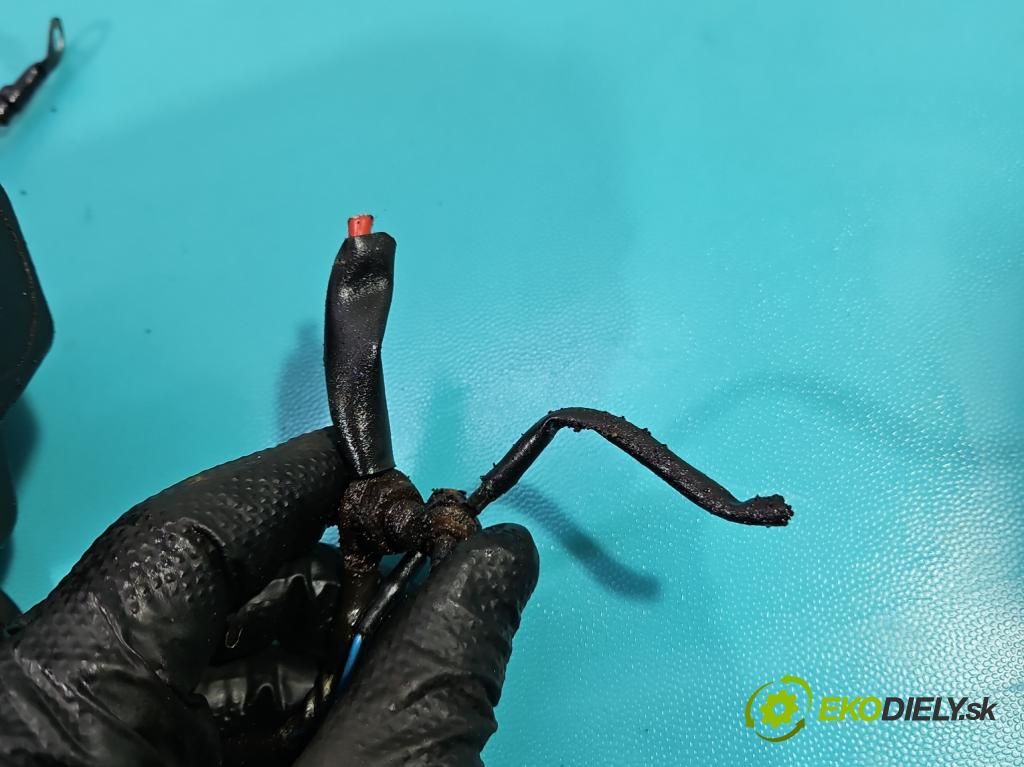 Mercedes A W168 1997-2004 1.6 102 hp manual 75 kW 1598 cm3 5- čerpadlo posilovač A1684660101 (Servočerpadlo)