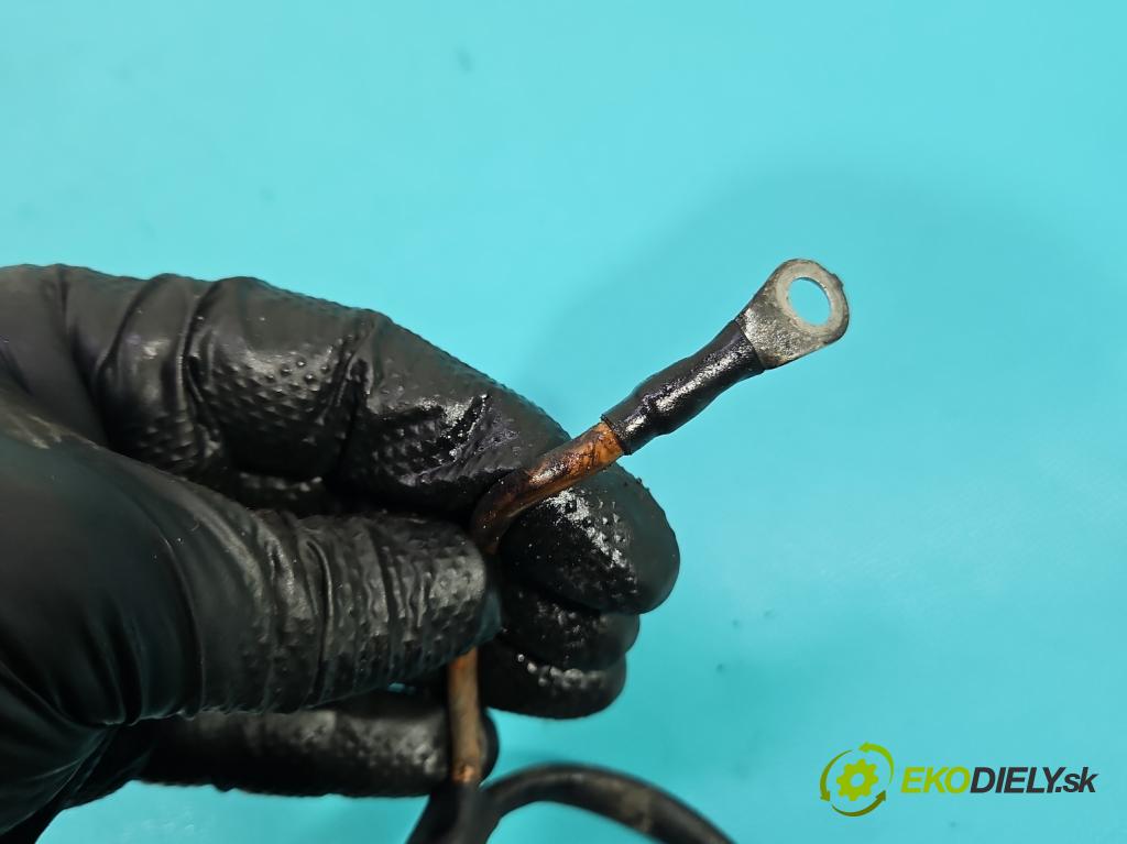 Mercedes A W168 1997-2004 1.6 102 hp manual 75 kW 1598 cm3 5- čerpadlo posilovač A1684660101 (Servočerpadlo)