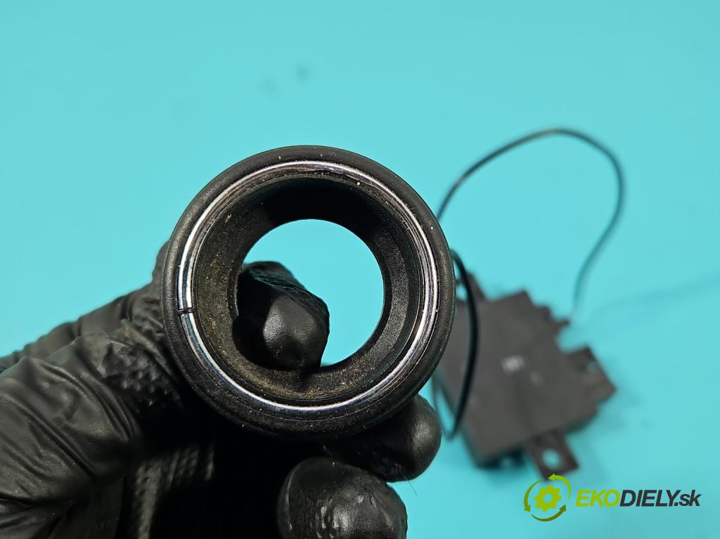 Mercedes A W168 1997-2004 1.6 102 HP manual 75 kW 1598 cm3 5- Spínačka  (Spínacia skrinka)