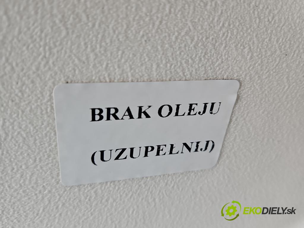 Vw Lupo 1.0 mpi 50KM manual 37 kW 999 cm3 3- převodovka stupňová manual ESY
