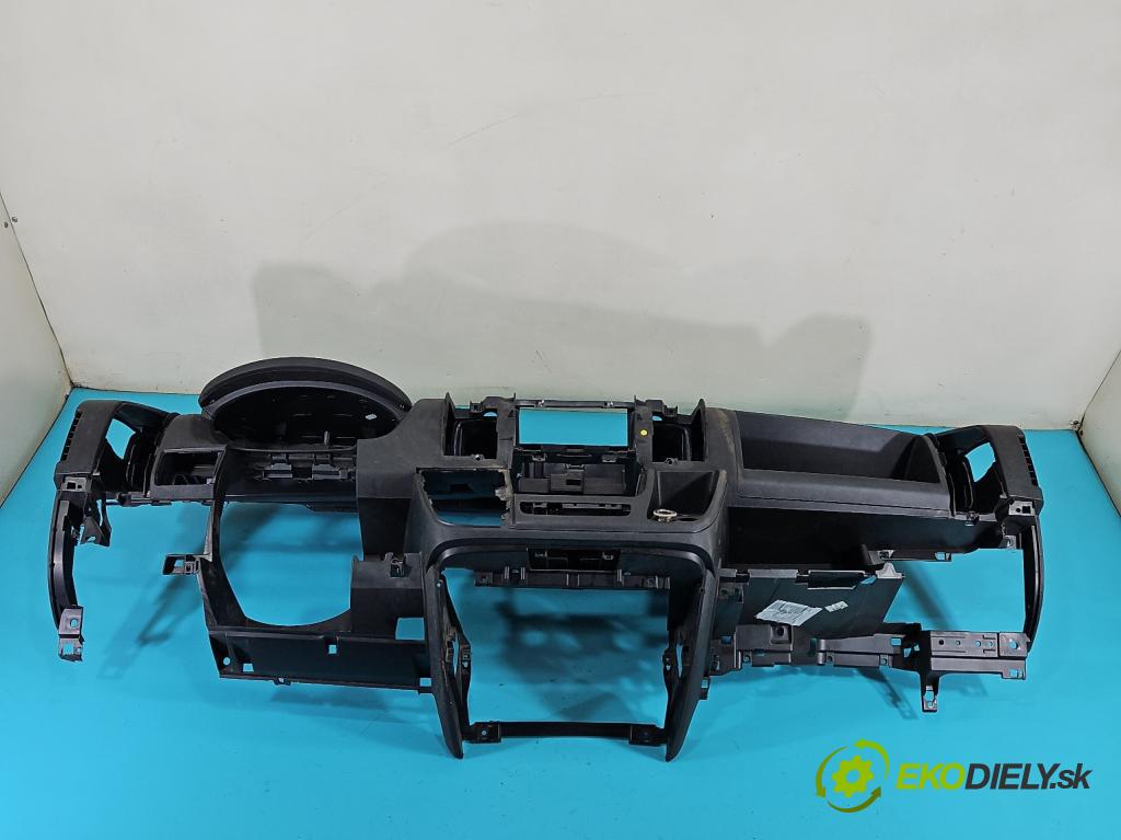 Citroen Jumper III 2014- 2.2 hdi 110 HP manual 81 kW 2198 cm3 4- kokpit,pristrojová doska rozdeľovacia