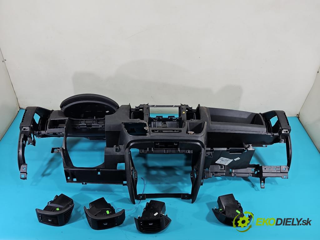 Citroen Jumper III 2014- 2.2 hdi 110 HP manual 81 kW 2198 cm3 4- kokpit,pristrojová doska rozdeľovacia