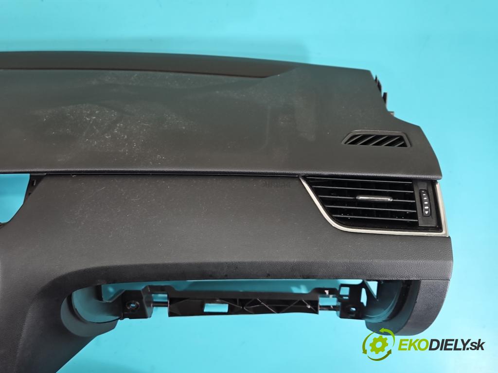 Skoda Octavia III 2013- 2.0 tdi 150 HP manual 110 kW 1968 cm3 5- kokpit,pristrojová doska rozdeľovacia