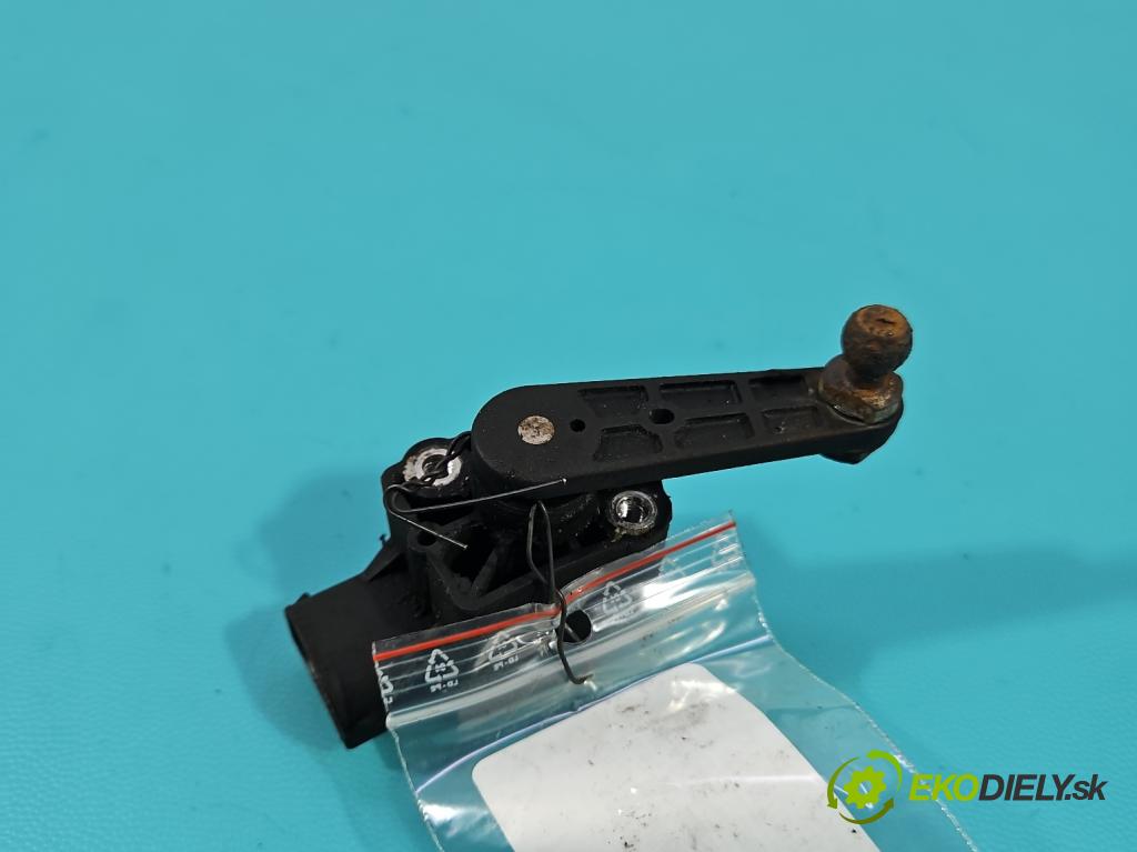 Volvo S80 II 2006-2016 2.4 D5 185 HP automatic 136 kW 2400 cm3 4- snímač nastavenia xenon 6G9N-3C097-AC (Snímač)