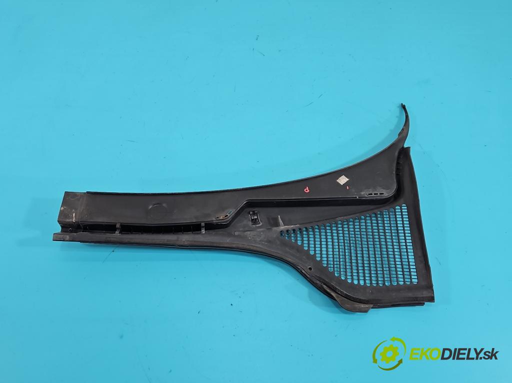 Skoda Octavia III 2013- 2.0 tdi 150 HP manual 110 kW 1968 cm3 5- torpédo 5E1819416A (Torpédo (plast pod čelným sklom))