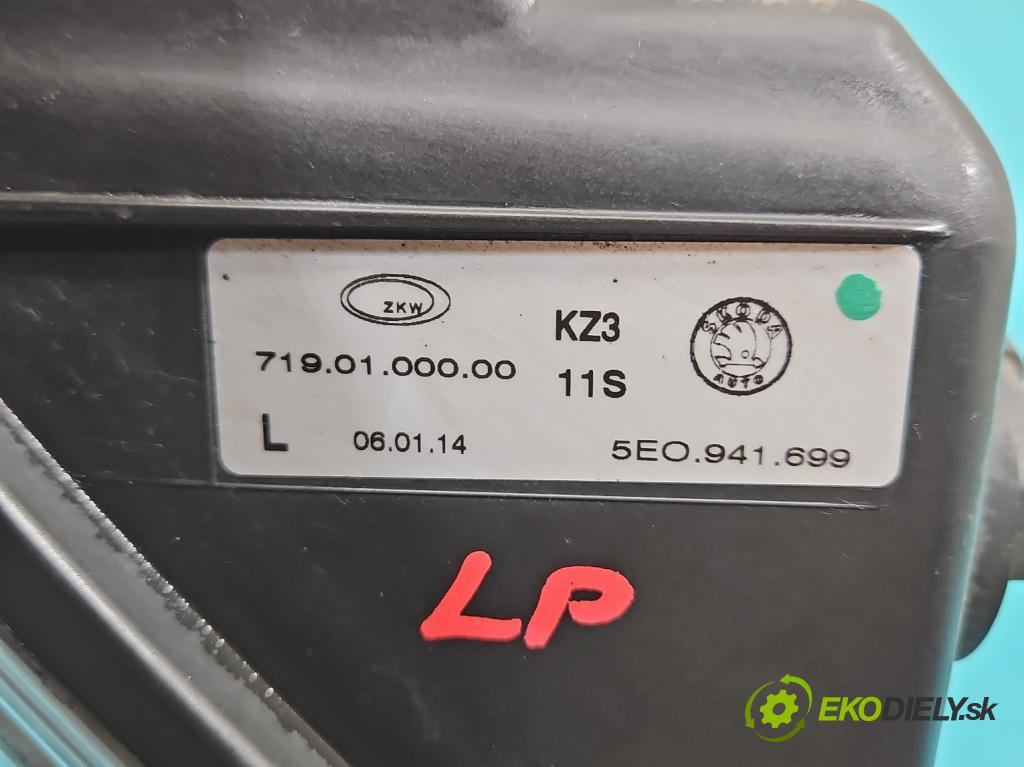 Skoda Octavia III 2013- 2.0 tdi 150 hp manual 110 kW 1968 cm3 5- Halogen levý 5E0941699 (Klika dveří ostatní)