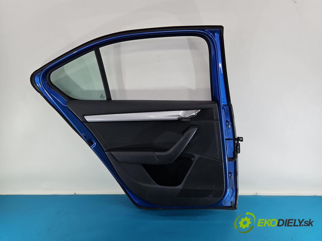 Skoda Octavia III 2013- 2.0 tdi 150 HP manual 110 kW 1968 cm3 5- dvere zadné ľavé  (Kľučka dverí ostatné)
