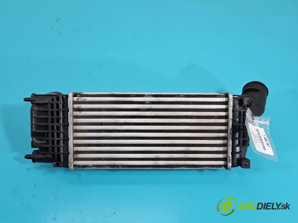 Peugeot 407 2.0 hdi 136hp manual 100 kW 1997 cm3 5- Intercooler  (Intercooler (chladič stlačeného vzduchu))