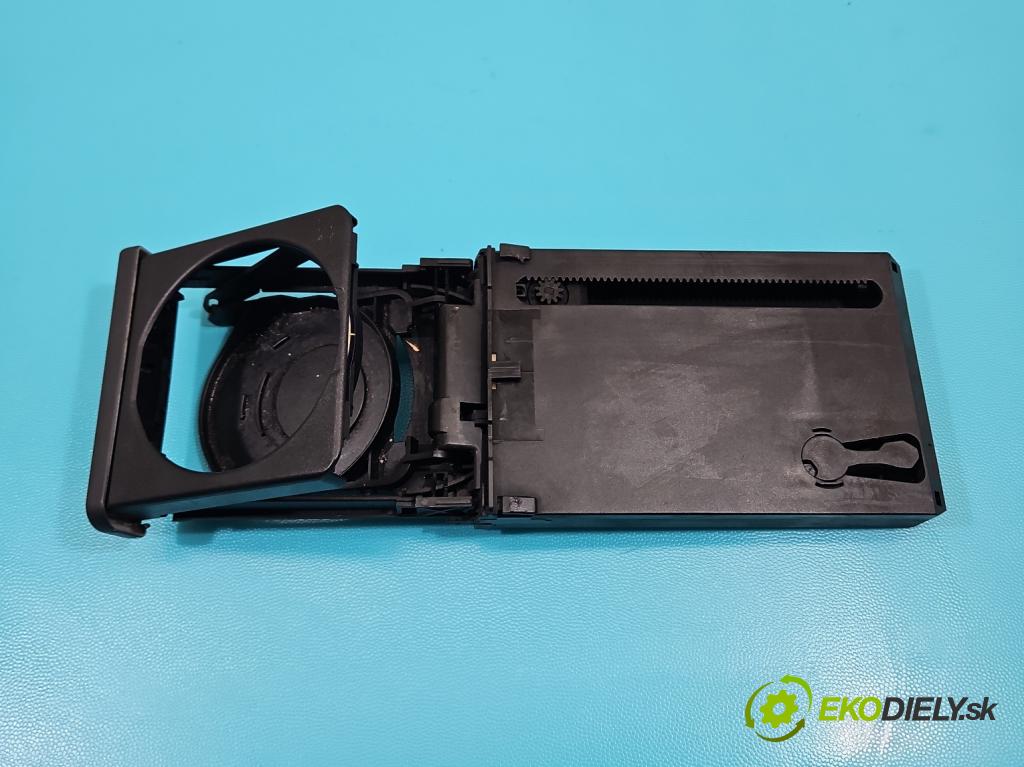 Audi A4 B7 2004-2008 2.0 tdi 140 HP manual 103 kW 1968 cm3 5- Rukojeť: na nápoje: 8E1862534H (Držiak (úchyt) na nápoje)