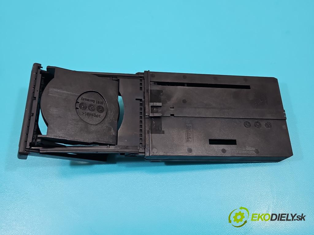 Audi A4 B7 2004-2008 2.0 tdi 140 HP manual 103 kW 1968 cm3 5- Rukojeť: na nápoje: 8E1862534H (Držiak (úchyt) na nápoje)