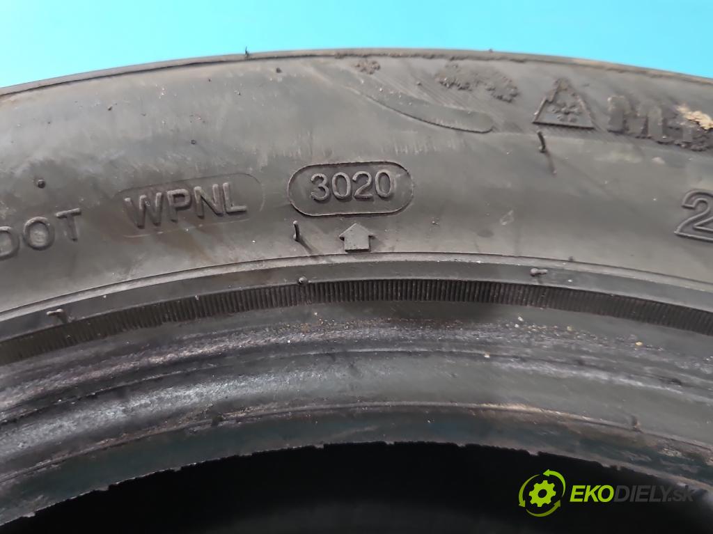 Volvo S80 II 2006-2016 2.4 D5 185 hp automatic 136 kW 2400 cm3 4- pneumatiky: zimní para