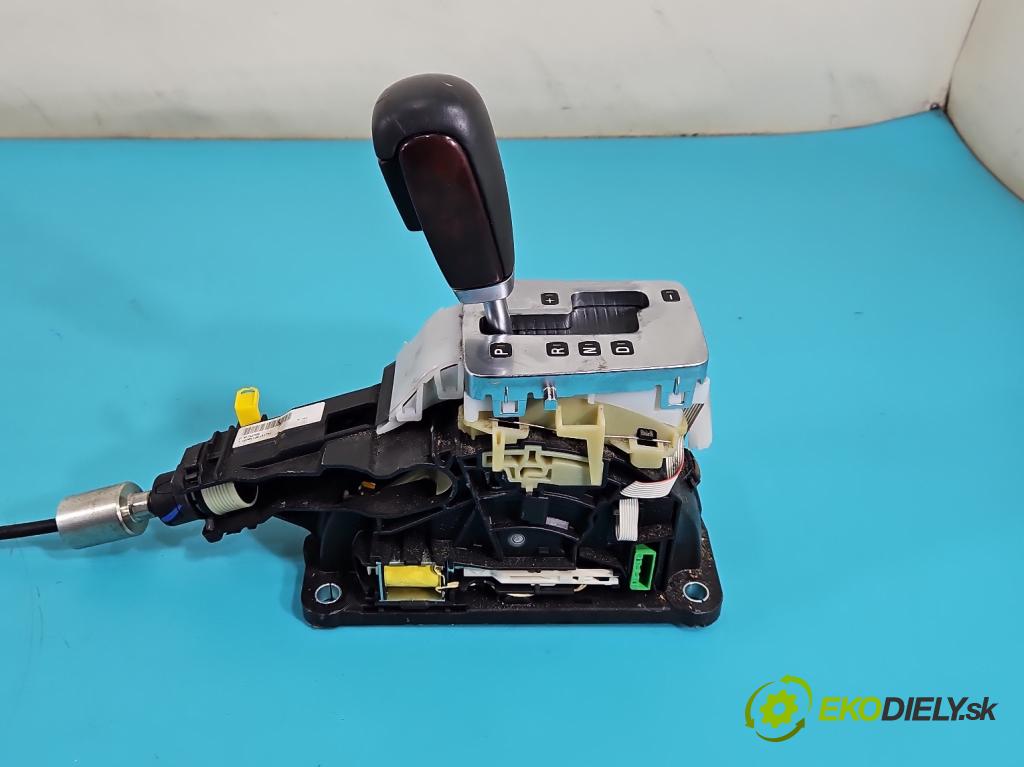 Volvo S80 II 2006-2016 2.4 D5 185 HP automatic 136 kW 2400 cm3 4- Páka: Změny: stupeň,rýchlosť 30783398 (Rýchlostná páka (kulisa))