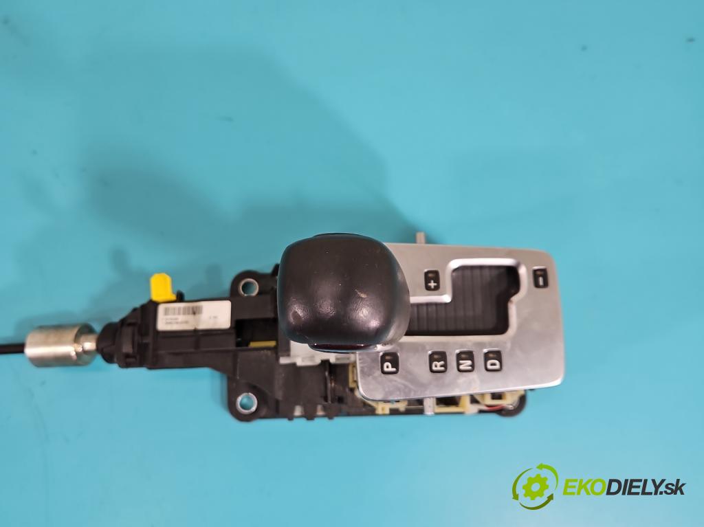 Volvo S80 II 2006-2016 2.4 D5 185 HP automatic 136 kW 2400 cm3 4- Páka: Změny: stupeň,rýchlosť 30783398 (Rýchlostná páka (kulisa))