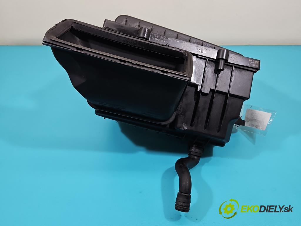 Skoda Octavia III 2013- 2.0 tdi 150 HP manual 110 kW 1968 cm3 5- obal filtra vzduchu 5Q0129607AA (Obal vzduchového filtra)