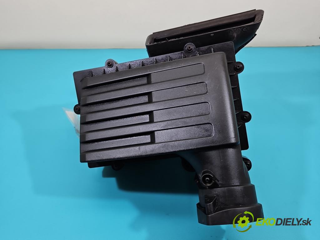 Skoda Octavia III 2013- 2.0 tdi 150 HP manual 110 kW 1968 cm3 5- obal filtra vzduchu 5Q0129607AA (Obal vzduchového filtra)