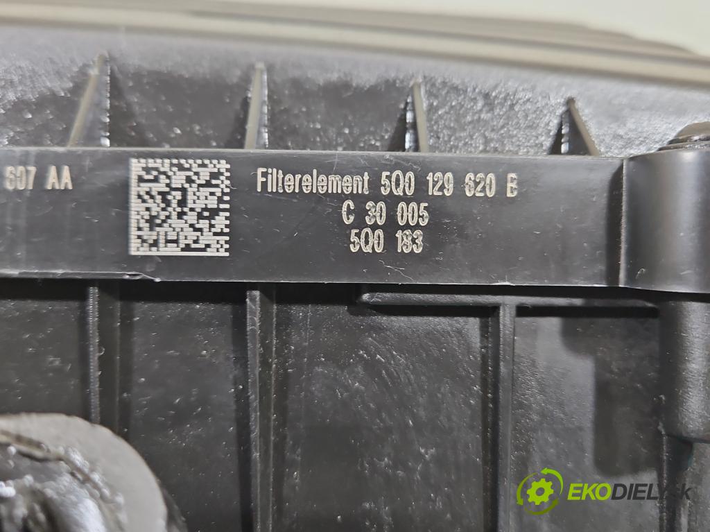 Skoda Octavia III 2013- 2.0 tdi 150 HP manual 110 kW 1968 cm3 5- obal filtra vzduchu 5Q0129607AA (Obal vzduchového filtra)