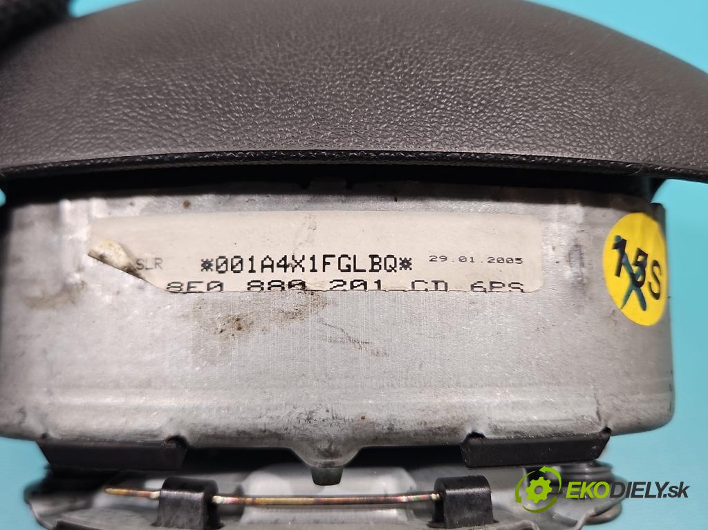 Audi A4 B7 2004-2008 2.0 tdi 140 HP manual 103 kW 1968 cm3 5- airbag vzduch: Řidiči: 8E0880201CD (Airbag)