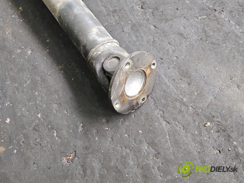 Mercedes Sprinter I 1995-2006 2.2 cdi 129 HP manual 95 kW 2148 cm3 5- Hřídel: zadné  (Kardaňový hriadeľ)