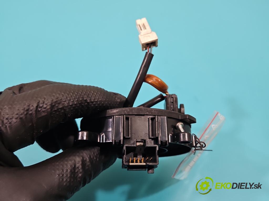 Fiat Ducato III 2006-2014 2.2 jtd 101 hp manual 74 kW 2198 cm3 5- Páska: airbag  (Airbag)