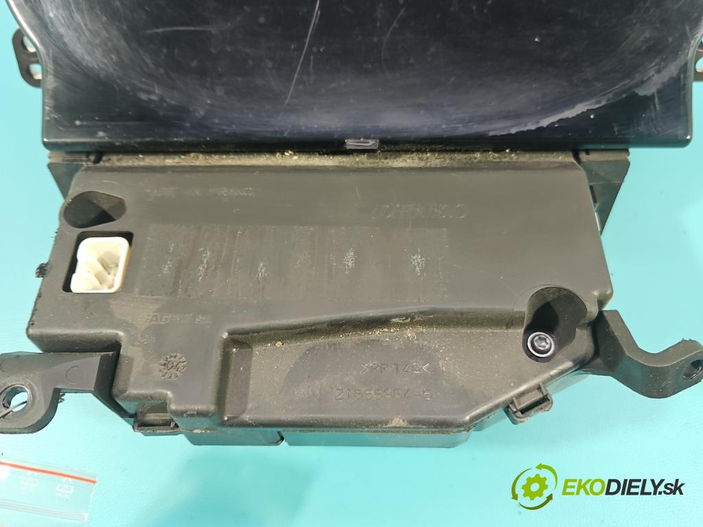 Toyota Yaris I 1999-2005 1.0 vvti 65 HP manual 48 kW 998 cm3 3- prístrojovka/ budíky  (Prístrojová doska)