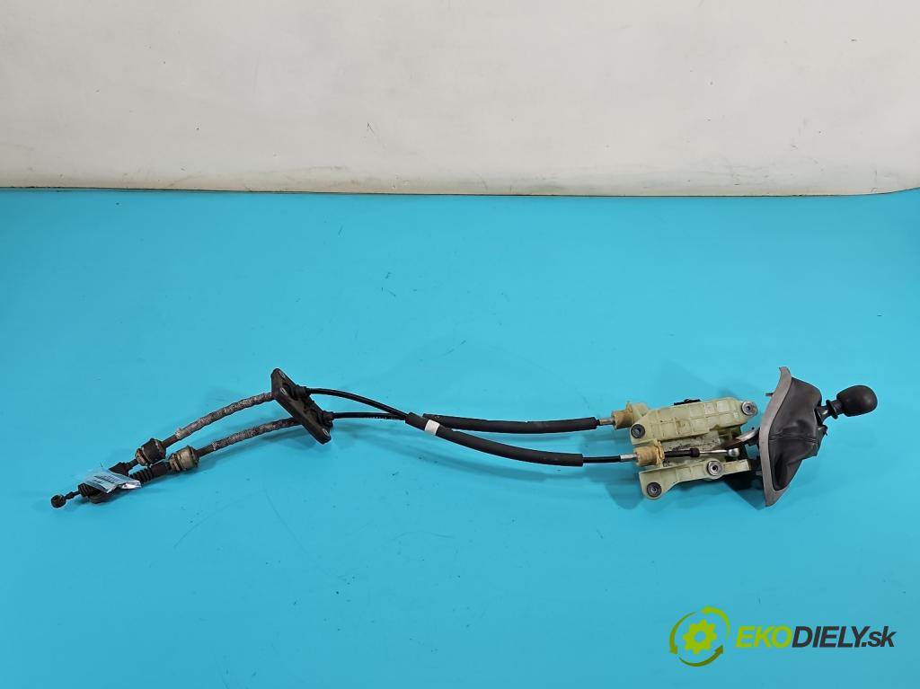 Fiat Ducato III 2006-2014 2.2 jtd 101 HP manual 74 kW 2198 cm3 5- Páka: Změny: stupeň,rýchlosť 553493040 (Rýchlostná páka (kulisa))