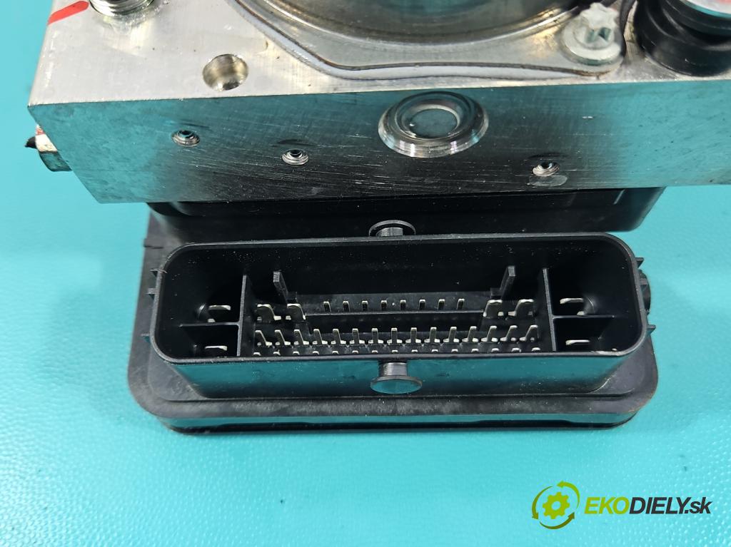 Suzuki Vitara II 2015- 1.5 16V 102 HP automatic 75 kW 1462 cm3 5- čerpadlo abs 0265298372 (Pumpa ABS)