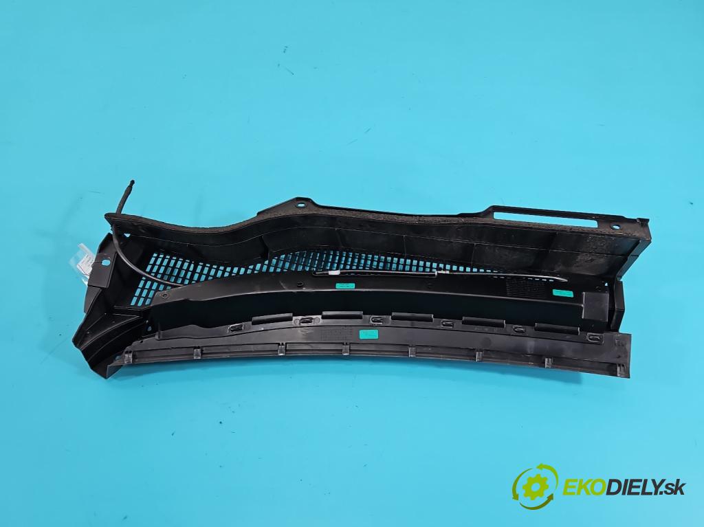 Suzuki Vitara II 2015- 1.5 16V 102 HP automatic 75 kW 1462 cm3 5- torpédo 72333-54P1 (Torpédo (plast pod čelným sklom))