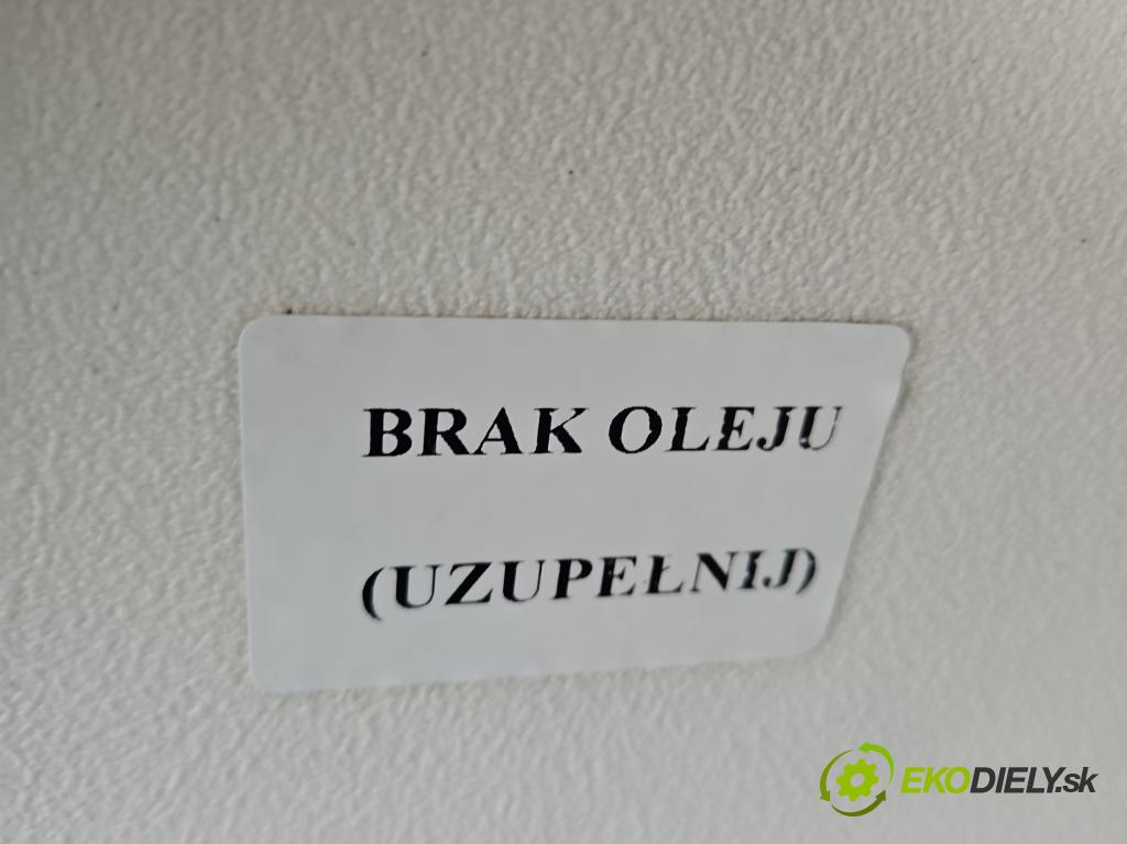 Suzuki Vitara II 2015- 1.5 16V 102 HP automatic 75 kW 1462 cm3 5- Most: zadní: 1M3