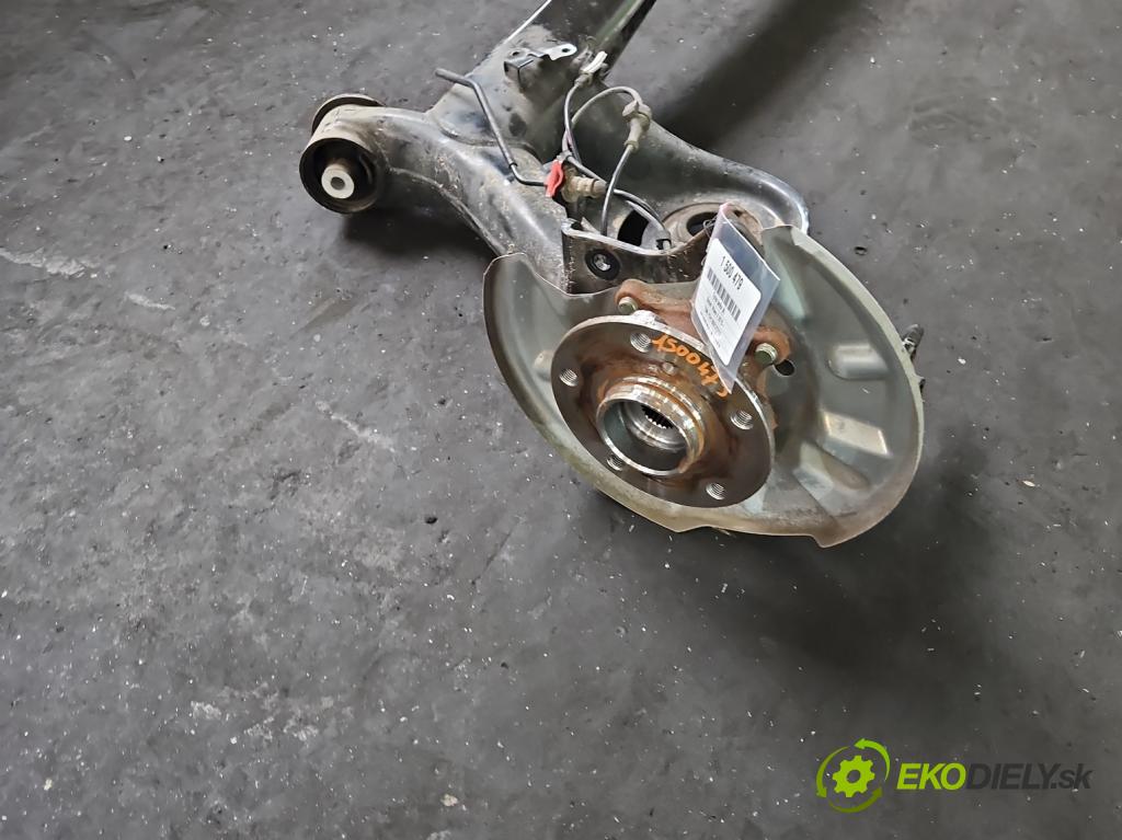 Suzuki Vitara II 2015- 1.5 16V 102 hp automatic 75 kW 1462 cm3 5- zadní výztuha 2437510482 (Zadní výztuha)