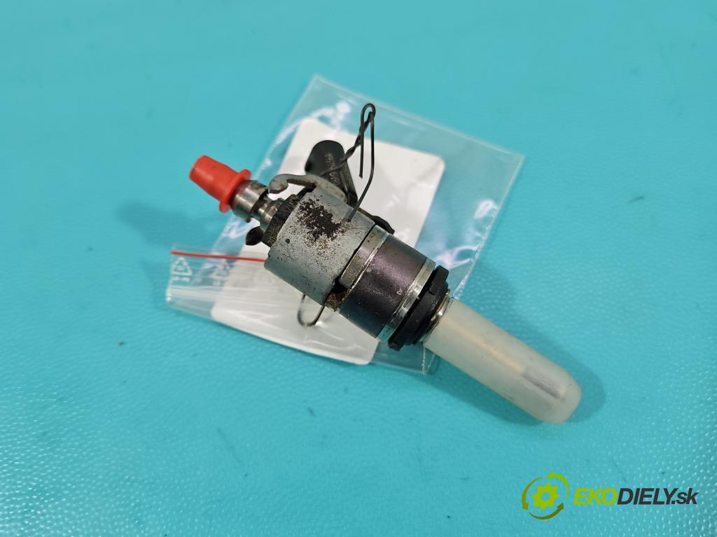 Skoda Kodiaq I 2.0 TSI 190 HP automatic 140 kW 1984 cm3 5- vstrek 06N906036A (Vstrekovač paliva)