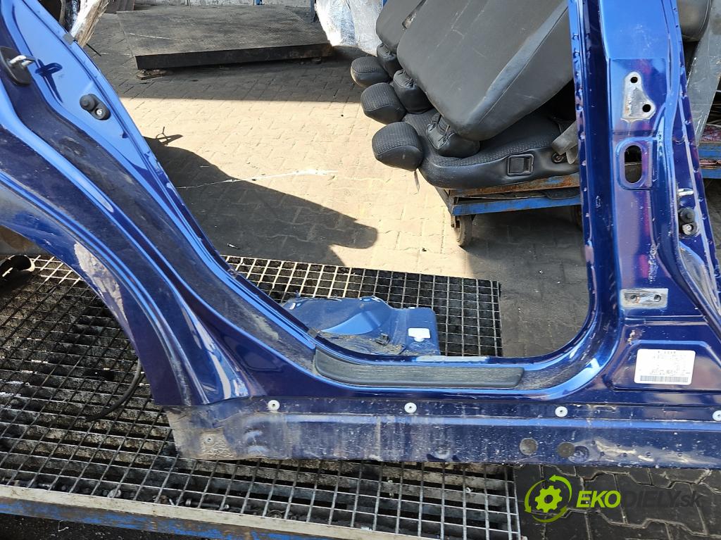 Infiniti Q50 I 2013-2024 2.0 T 211KM automatic 155 kW 1991 cm3 4- práh pravý  (Karoserie ostatní)