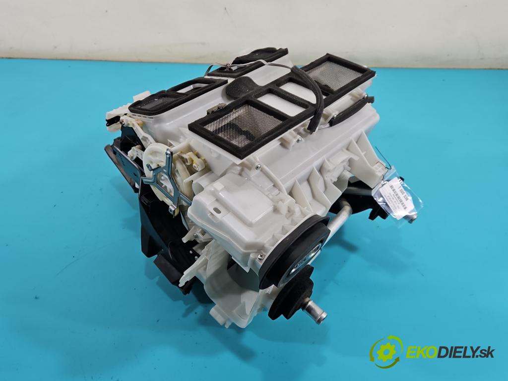 Infiniti Q50 I 2013-2024 2.0 T 211KM automatic 155 kW 1991 cm3 4- radiátor 27110-4GF0D (Radiátor topení)