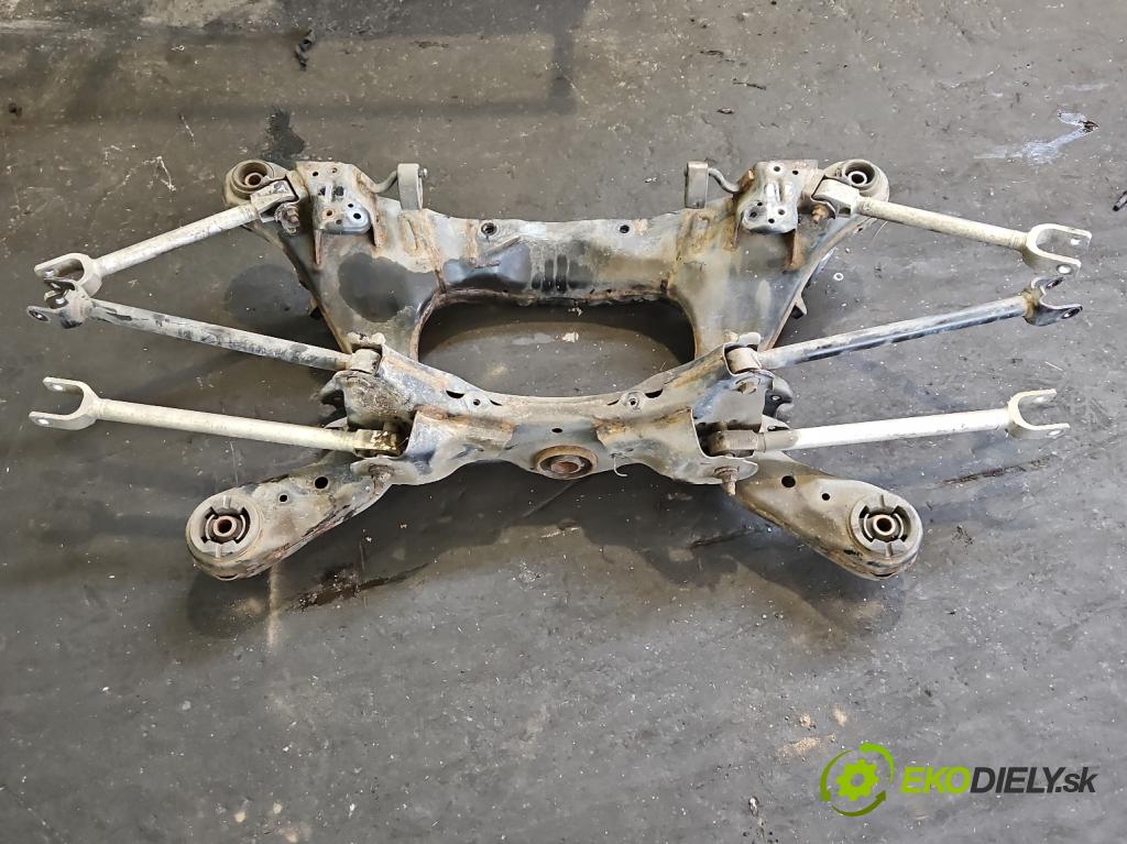 Infiniti Q50 I 2013-2024 2.0 T 211KM automatic 155 kW 1991 cm3 4- zadní výztuha  (Zadní výztuha)