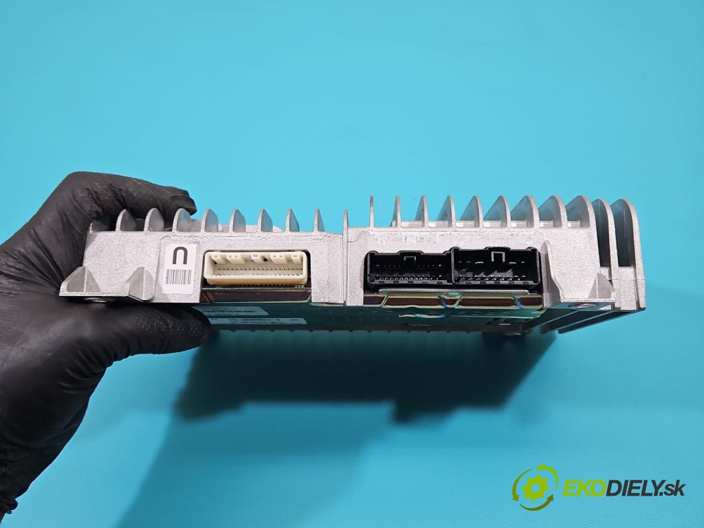 Infiniti Q50 I 2013-2024 2.0 T 211KM automatic 155 kW 1991 cm3 4- Zesilovač: 28061-6HE1A (Zosilňovač)