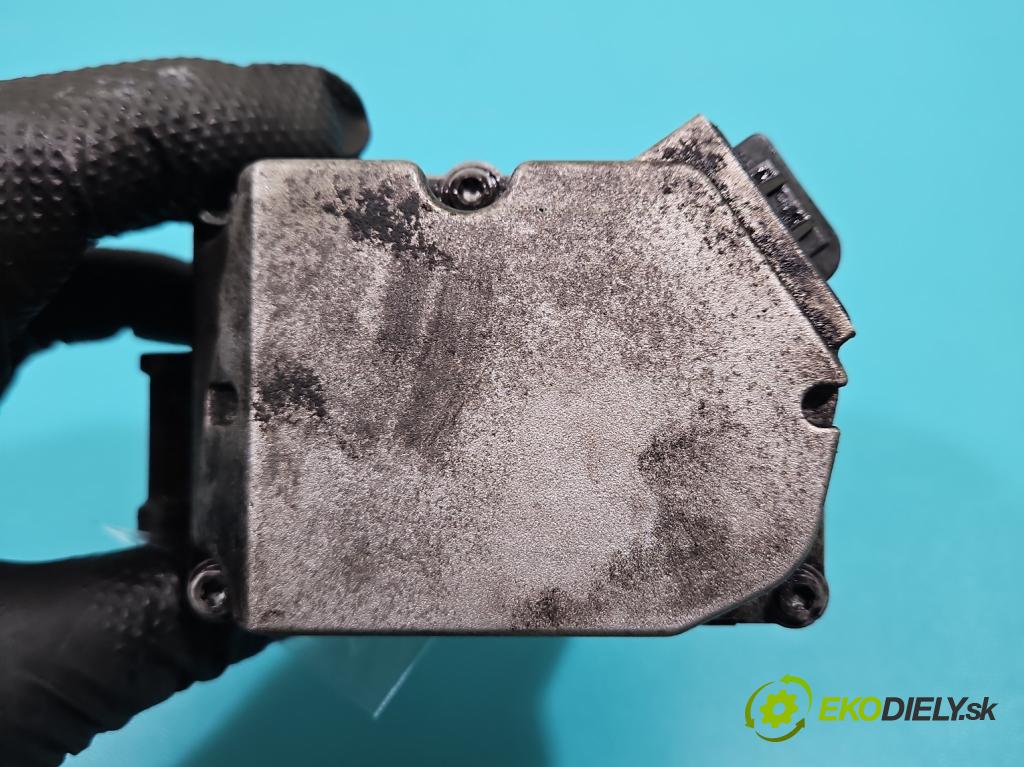 Audi A4 B7 2004-2008 2.0 tdi 140 HP manual 103 kW 1968 cm3 5- klapka 03G128063 (Škrtiaca klapka)