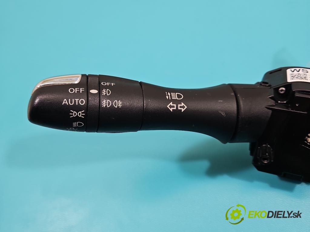 Infiniti Q50 I 2013-2024 2.0 T 211KM automatic 155 kW 1991 cm3 4- prepínač komplex: LK1009619102 (Prepínacie páčky pod volantom)